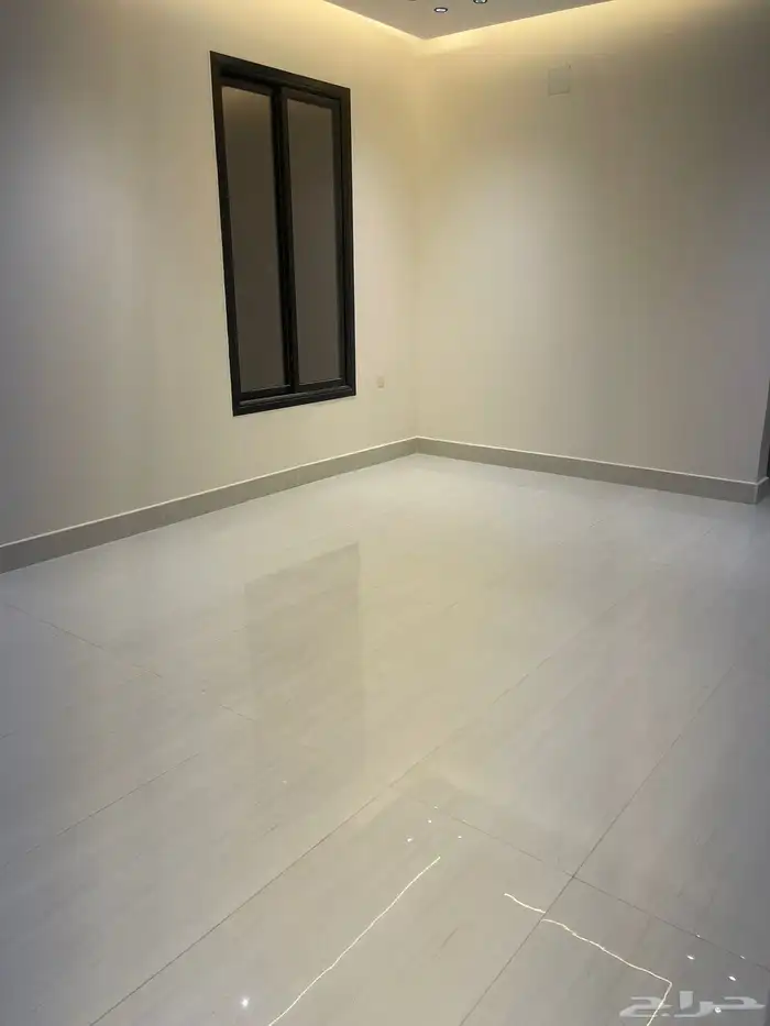 للبيع دور اول الرياض حي غصون 2