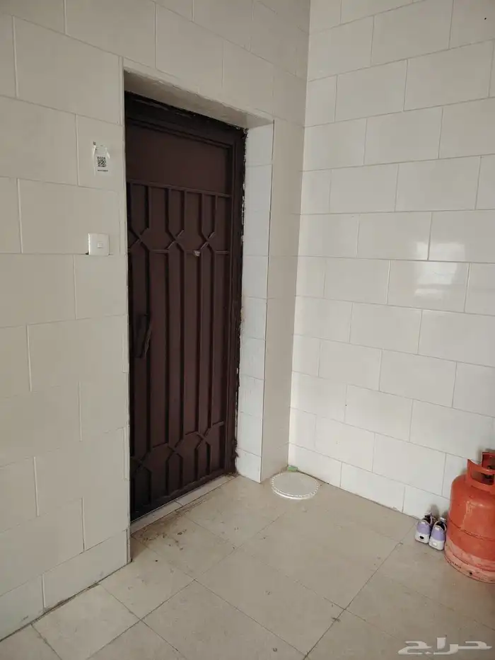 عماره للبيع في المدينه المنوره بجوار الاستاذ الرياضي 5
