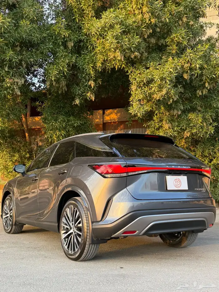 لكزس RX 350h موديل 2024 ( عداد 1K ) 4