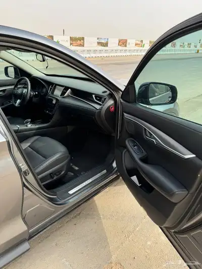 للبيع سيارة انفنتي QX50 (المالك الأول) index