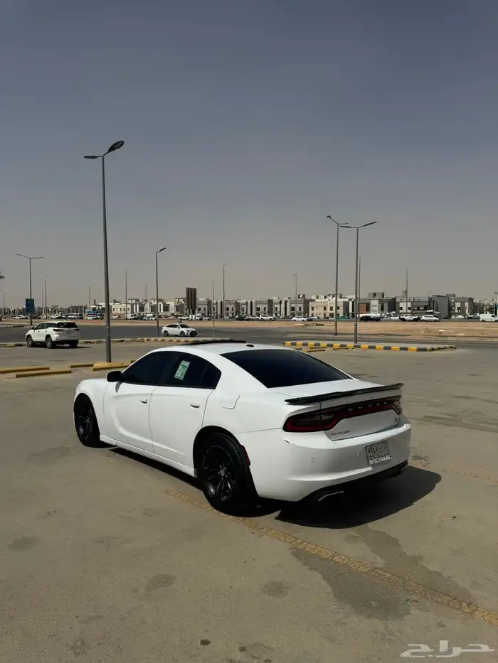دودج تشارجر 2018   6 سلندر SXT نص فل التواصل (  ) 1