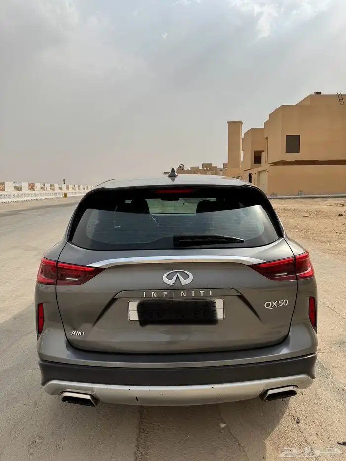 للبيع سيارة انفنتي QX50 (المالك الأول) 0