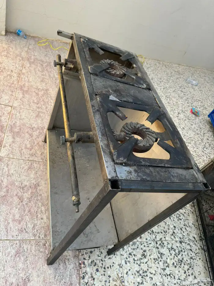 قز 4 عيون وقز عينين 1