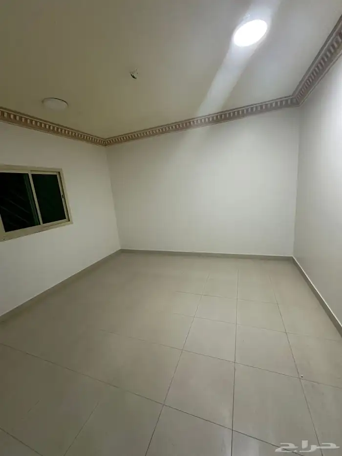 شقه بحى القادسيه 3000 شهرى 6