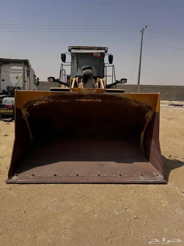 للبيع معدات متونوعه 1