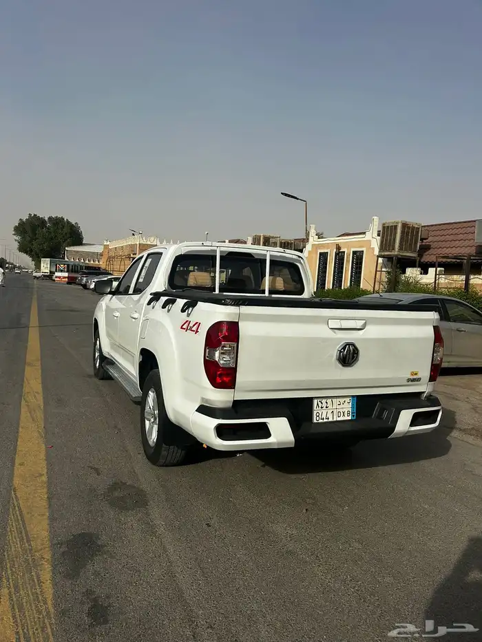 ام جي 4