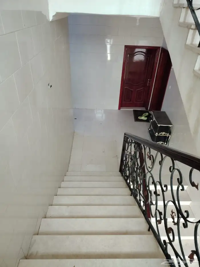 عماره للبيع في المدينه المنوره بجوار الاستاذ الرياضي 6