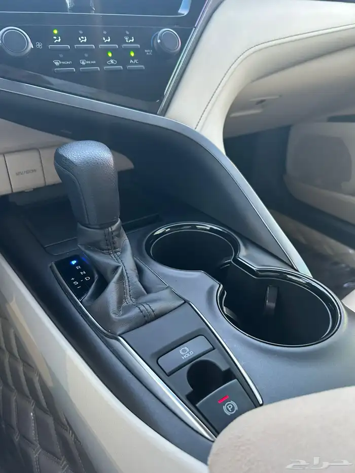 تم البيع الله يبارك للبايع والمشتري 38