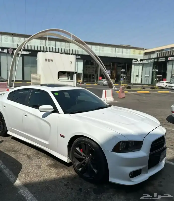 دودج تشارجر 2013 RT محول SRT8 0