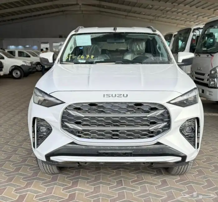 ايسوزو MUX فل كامل 2025 دبل ديزل ( وكيل العيسي ) 0