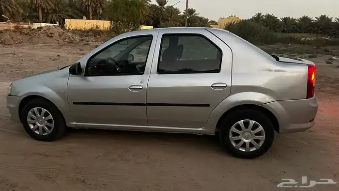 رينو لاغونا 2012 3