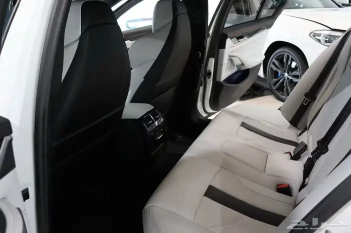 للبيع من المانيا Bmw m5 compition 2022 20