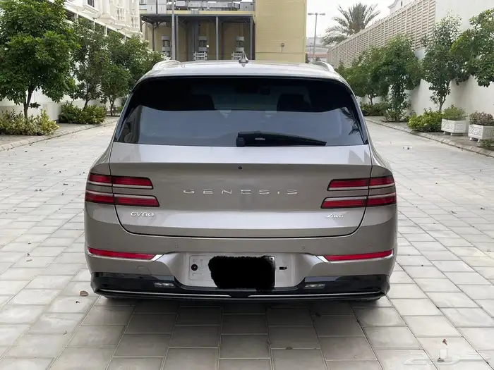 جنسس GV 80 6