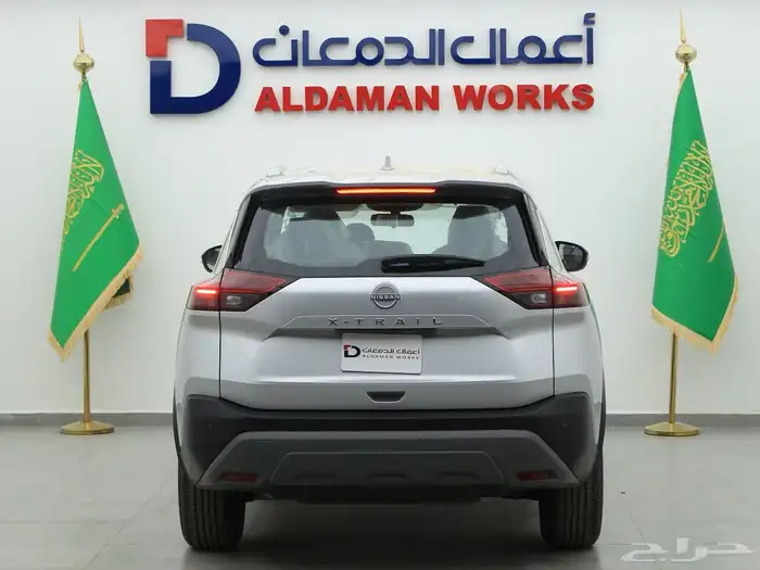 نيسان اكس تريل ستاندر 5 مقاعد بدون دبل 2025 عرض خاص 3
