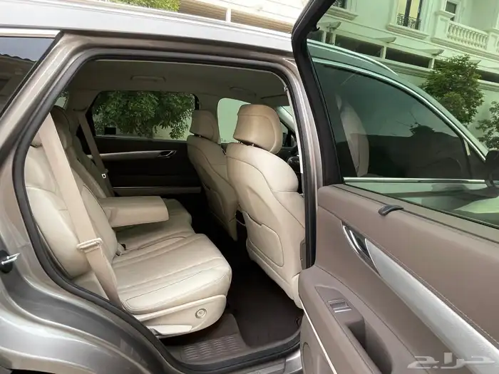 جنسس GV 80 14