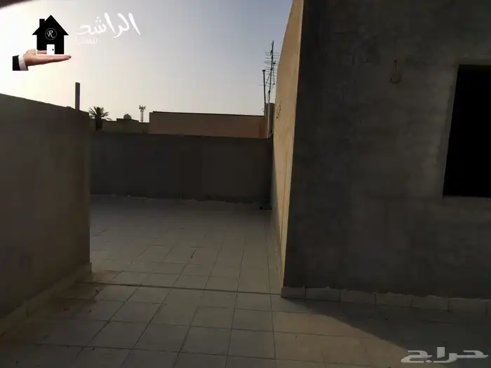 فيلا للبيع بحي الشفاء بعنيزة 12
