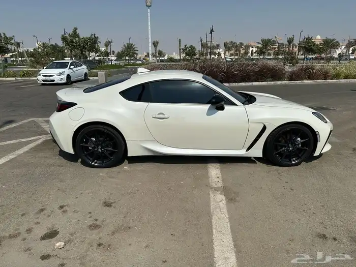 تايوتا GR86 7