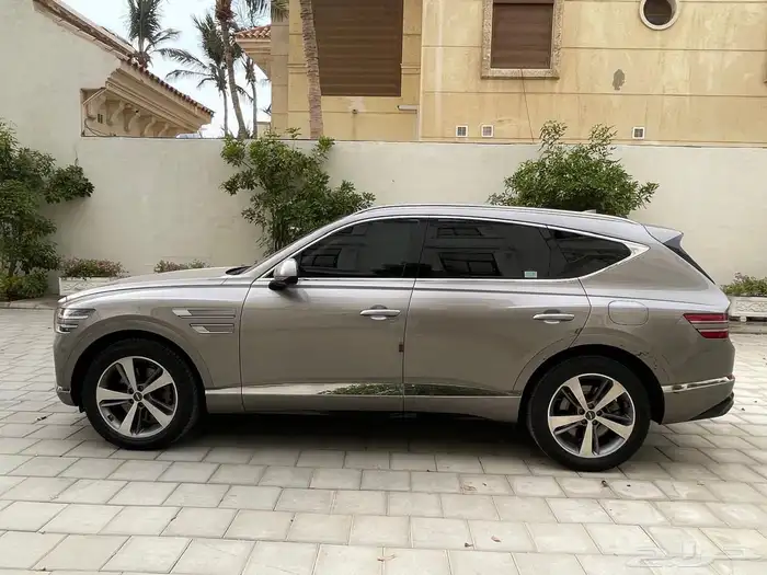 جنسس GV 80 5