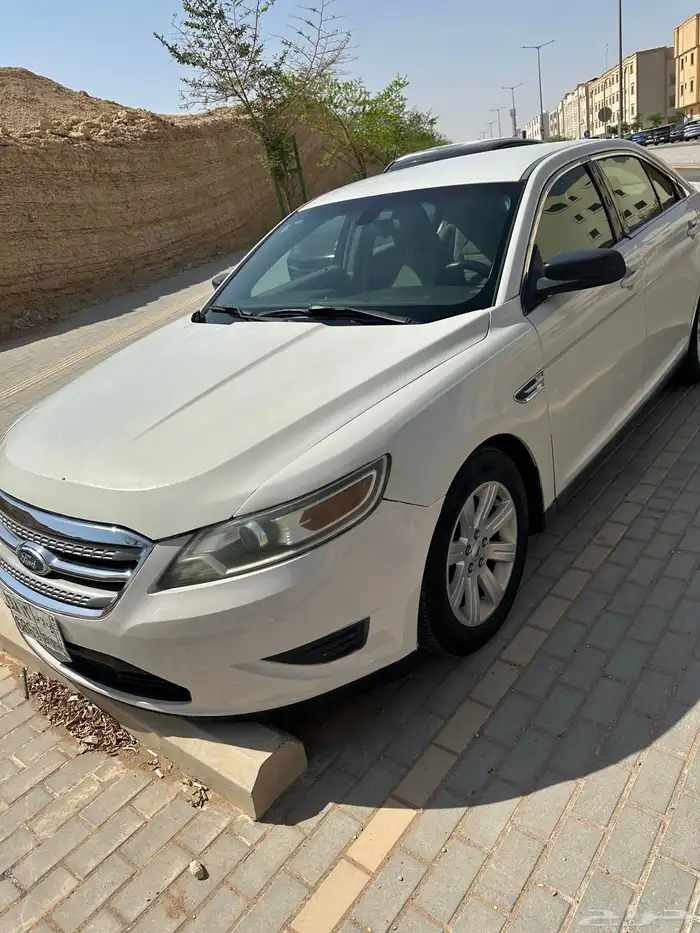 فورد تورس 2010 11