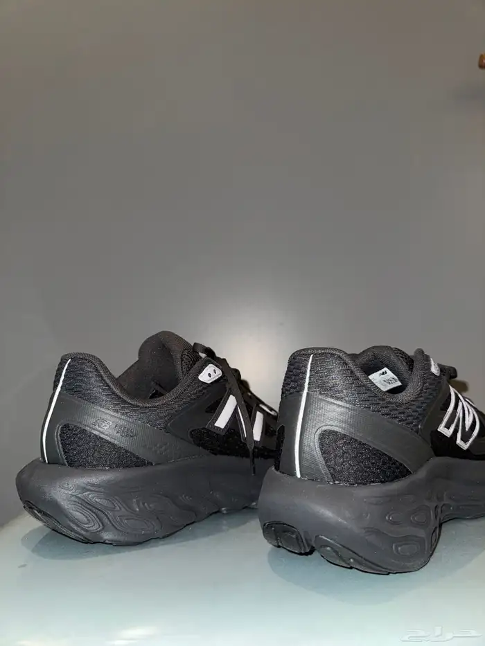 حذاء نيوبالانس New balance 1
