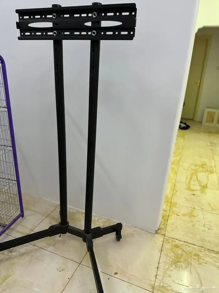 حامل شاشة 1