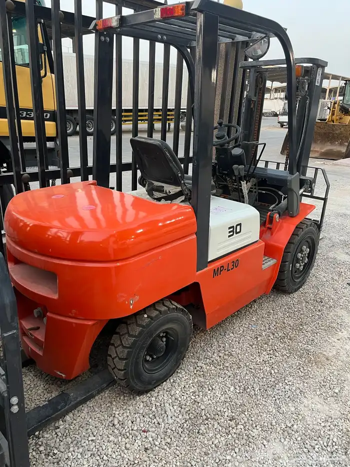 رافعه فور كلفت. 3 طن 2