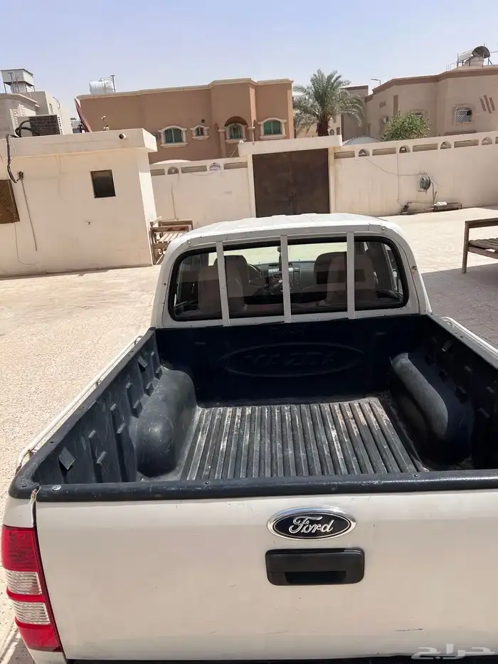 وانيت فورد رينجر 2009 7