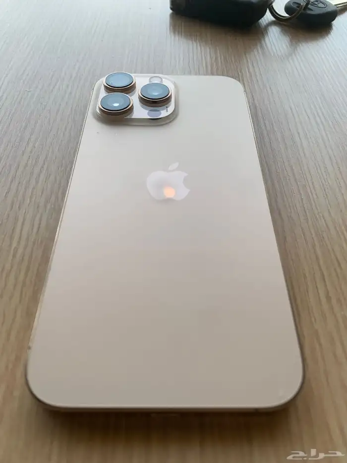 جوال I phone pro max 16 استخدام 4 ساعات فقط 3