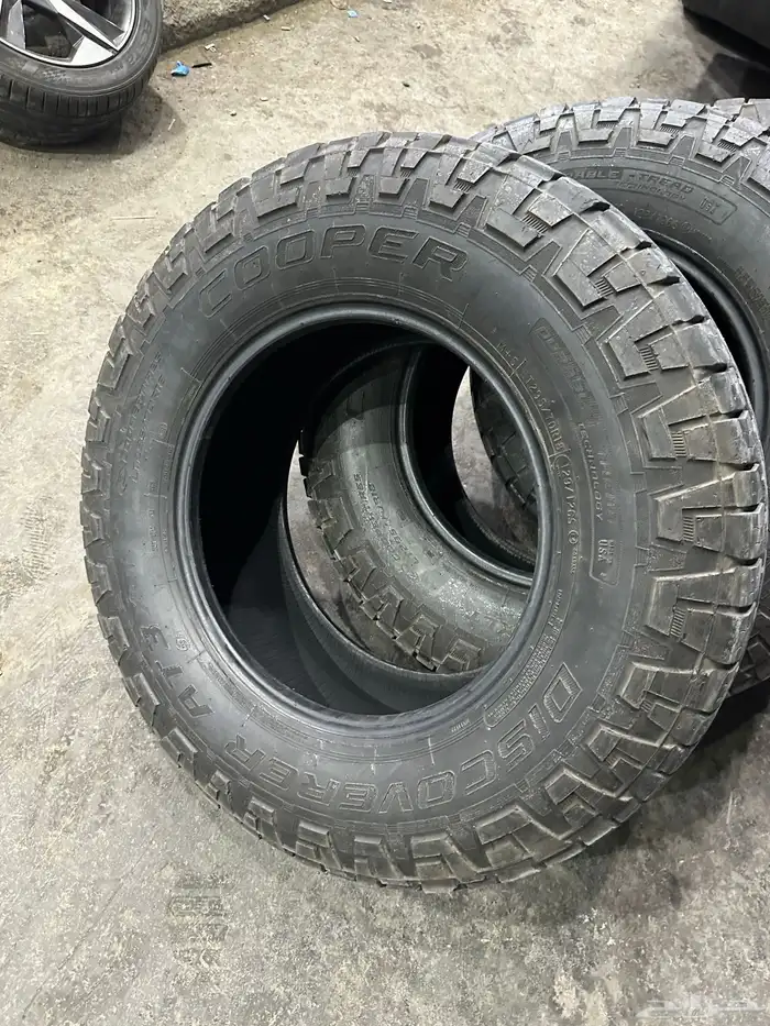 كفرات نص حجري كوبر امريكي مقاس 295 70 18 15