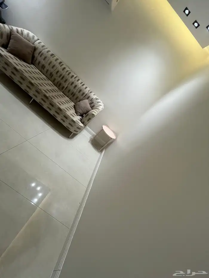 كنب للبيع   سرير اطفال 0