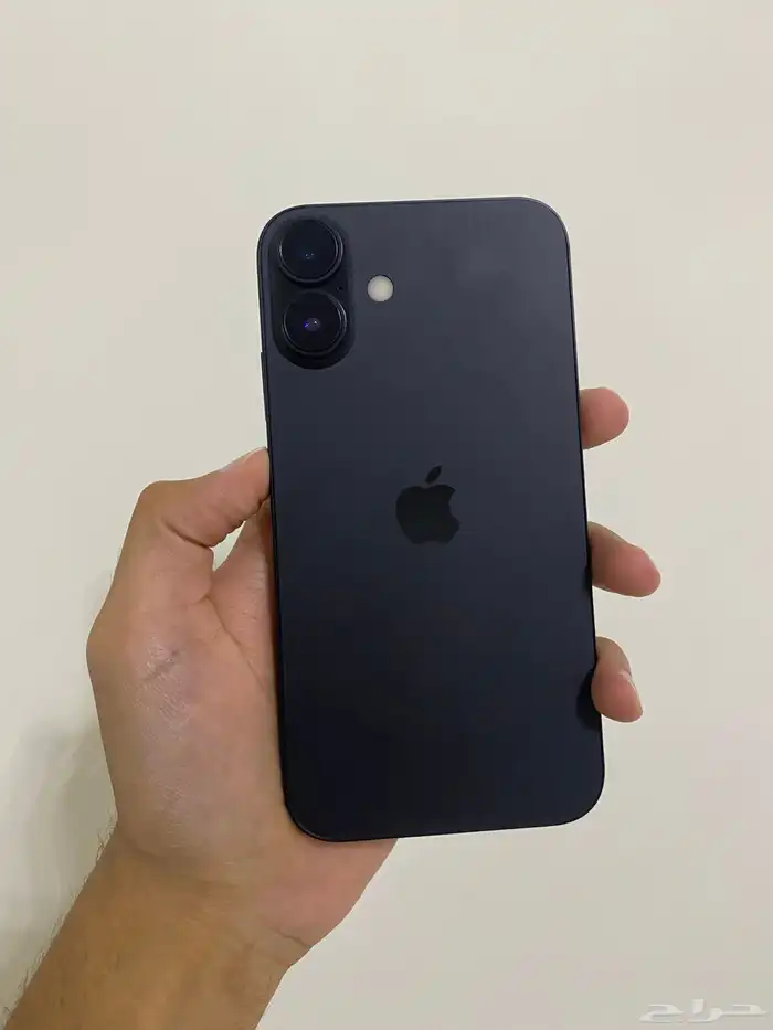 (تم البيع) ايفون 11 مرهم 16 اسود 128 قيقا 0