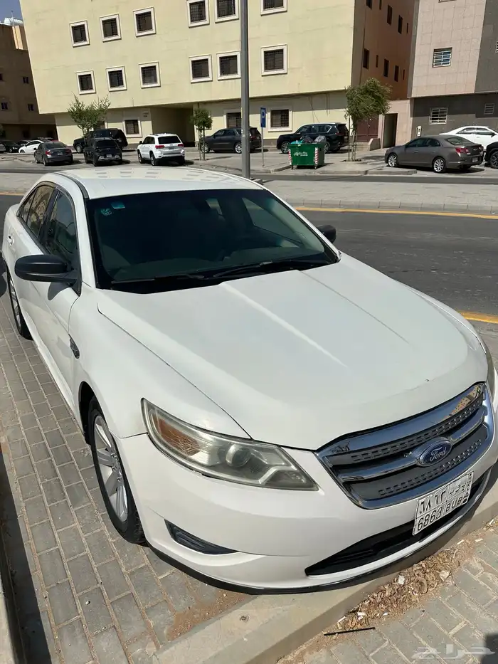 فورد تورس 2010 9