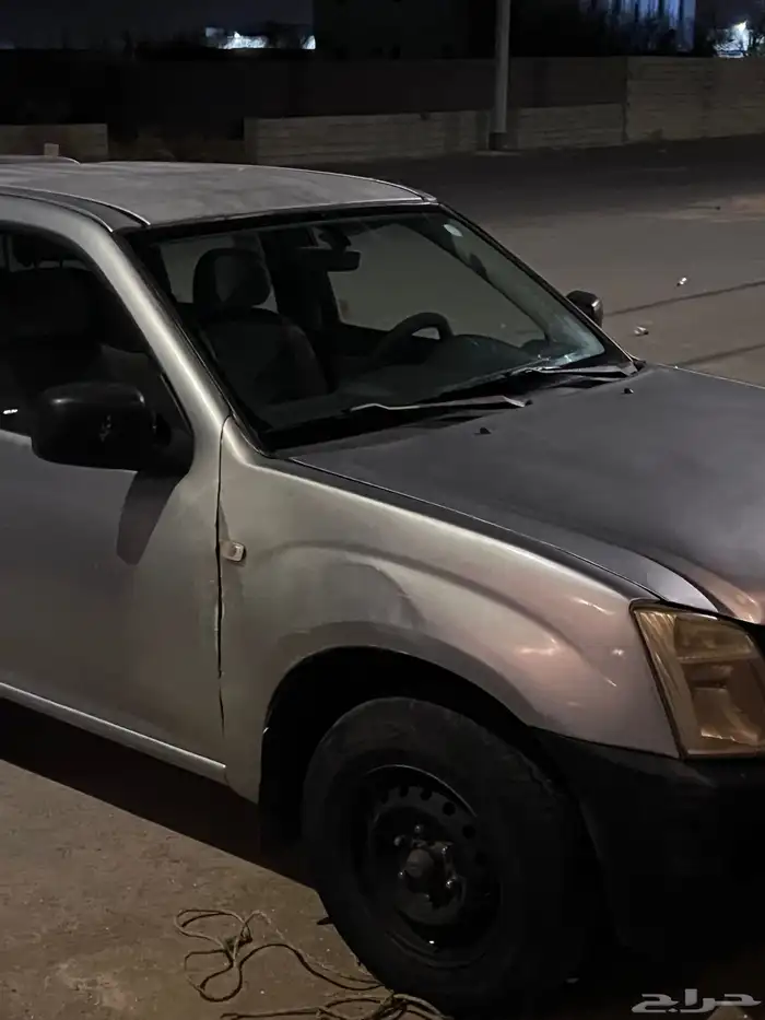 سياره ايسزوز عمارتين رصاصي البيع مستعجل 2008 السعر 19 الف 0
