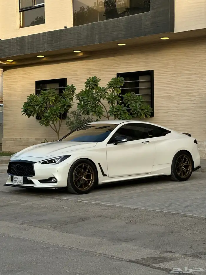 انفنتي Q60 2022 5