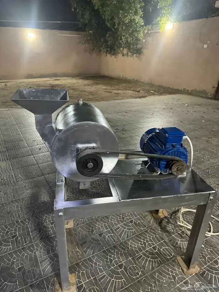 كسارة (طاحونه ) حجر تطحن بودره 1