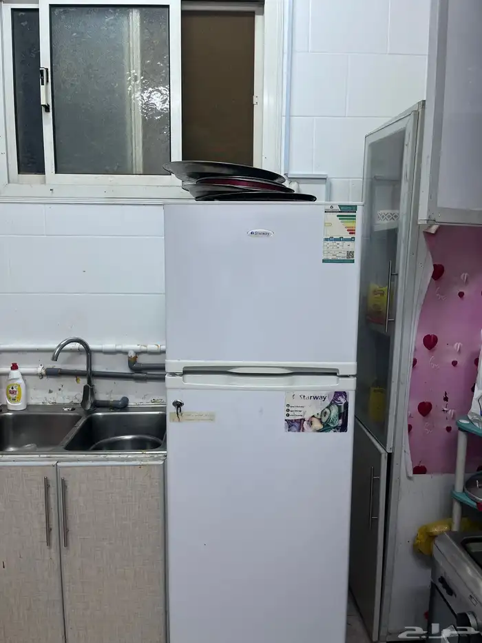 مطبخ للبيع مع ثلاجه 11 درم وفرن 5 عيون كلش شغال عشرط جديد 1