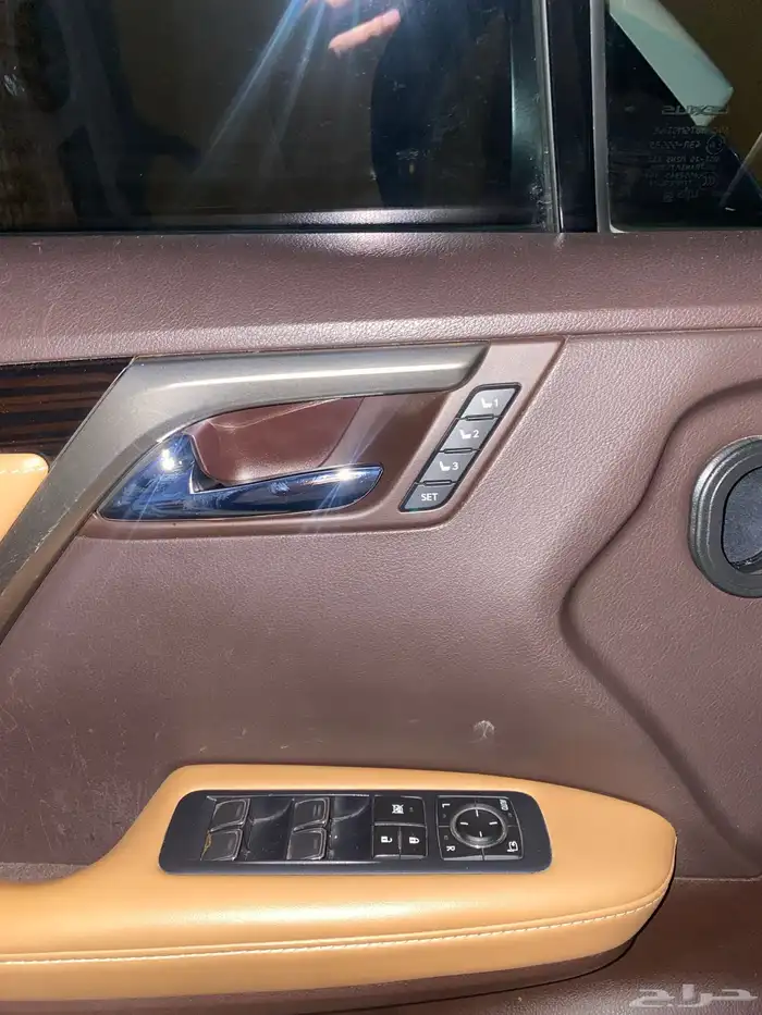للييع لكزس RX350 فل كامل 2019 لؤلؤي 33