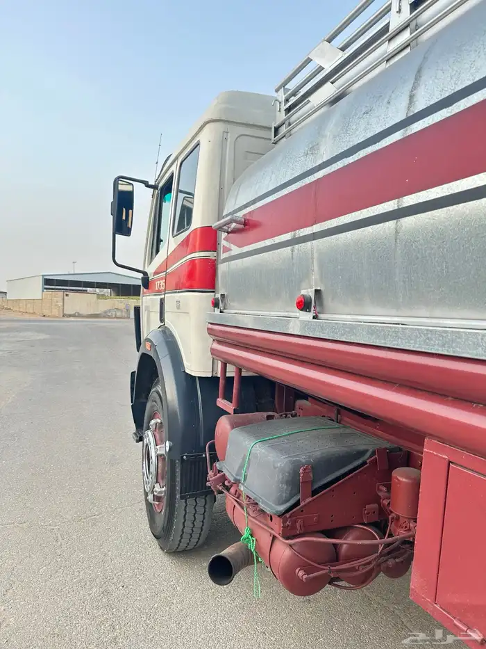 وايت عايدي البي 89م حجم 1735 4
