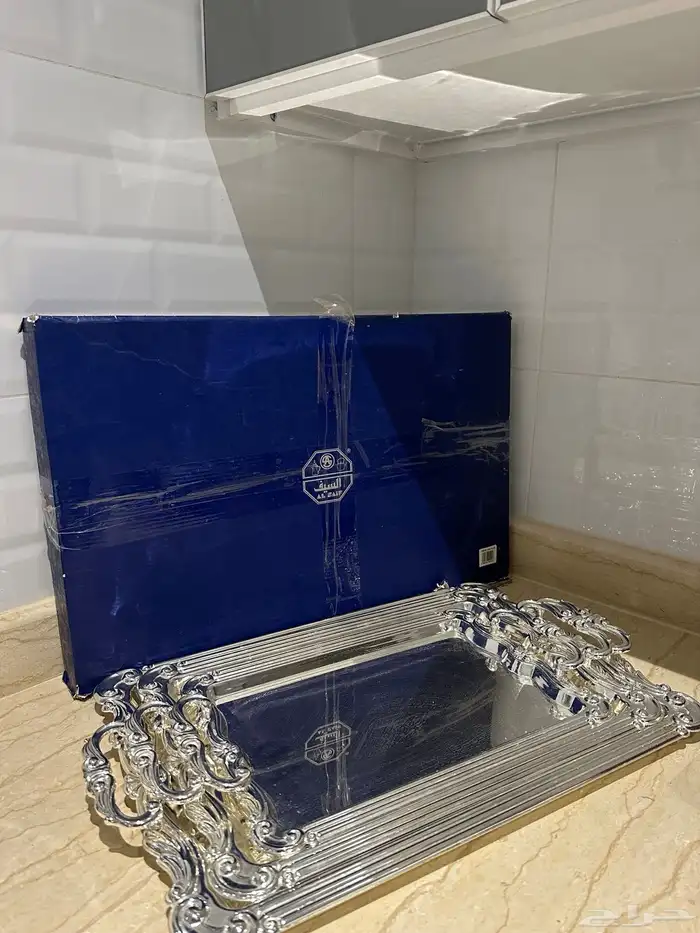 مواعين وتحف ومكنسه كهربائيه جديده 4