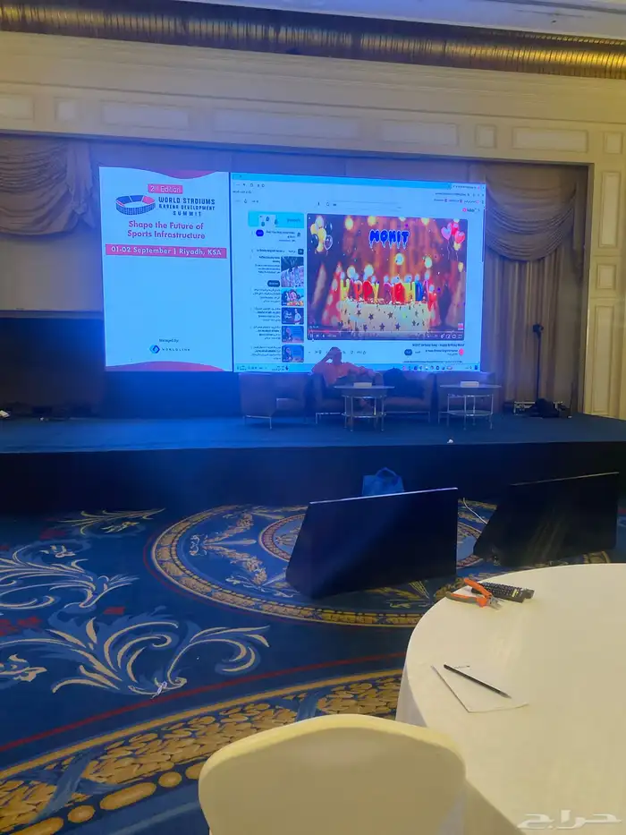 تاجير شاشات بالمتر للمناسبات والمؤتمرات 0