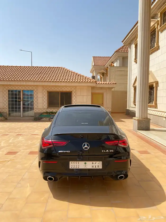 للبيع مرسيدس CLA 35 AMG اسود 2020 الجفالي 9