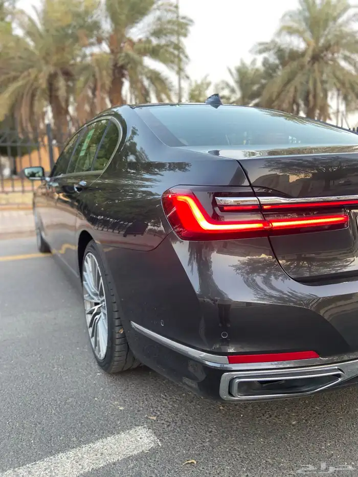 بي ام دبليو الفئة السابعة 2020 730LI 15