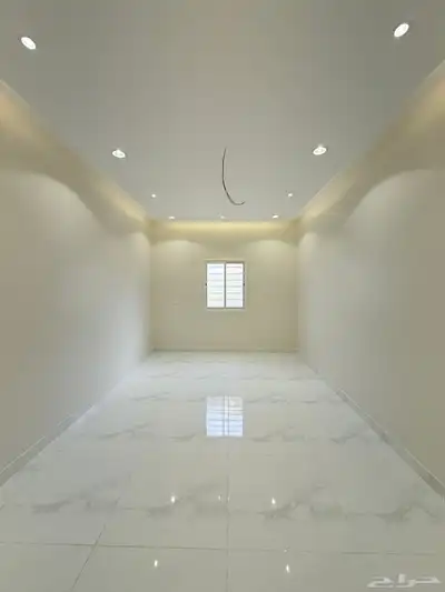 للبيع دور ارضي بمدخل سياره مساحه235م بالمحاله index