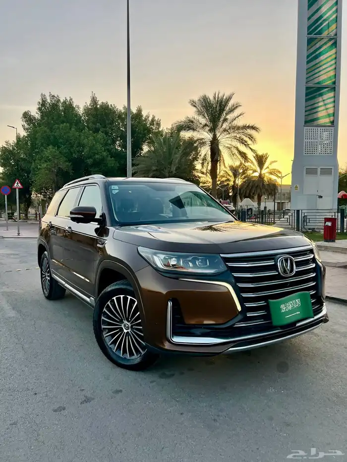 شانجان CS95 بلاتينيوم ممشى قليل وتحت الضمان 1