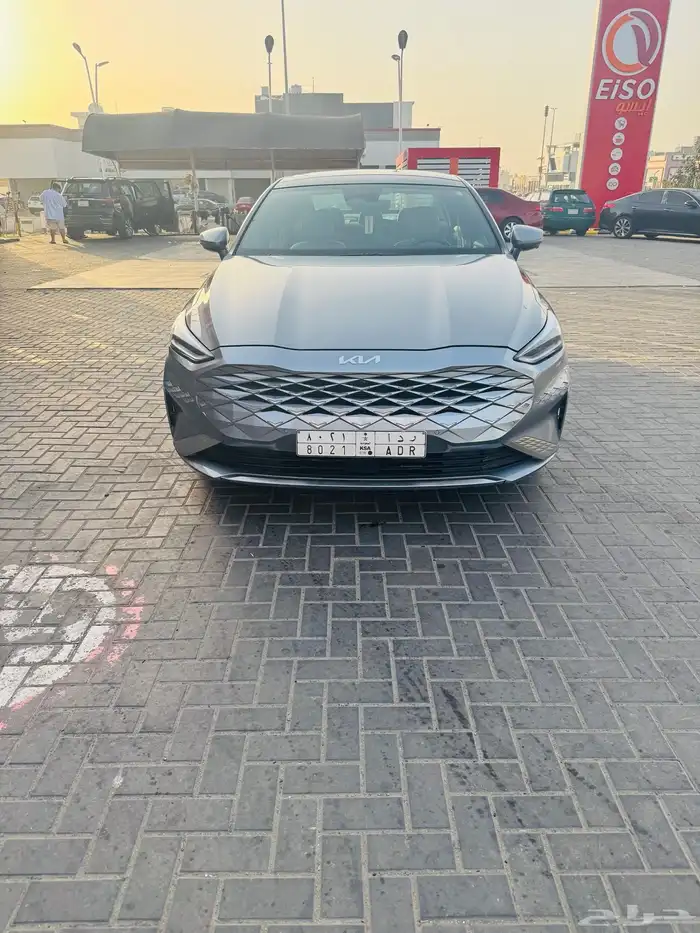 كيا k8 2022 1