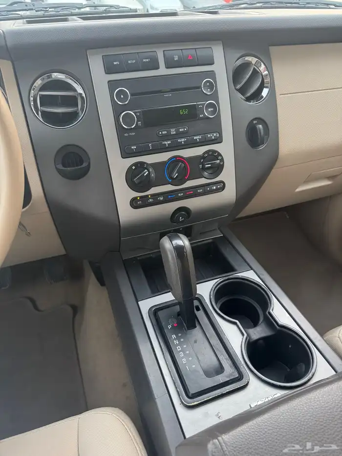 فورد اكسبيدشن 2014 12