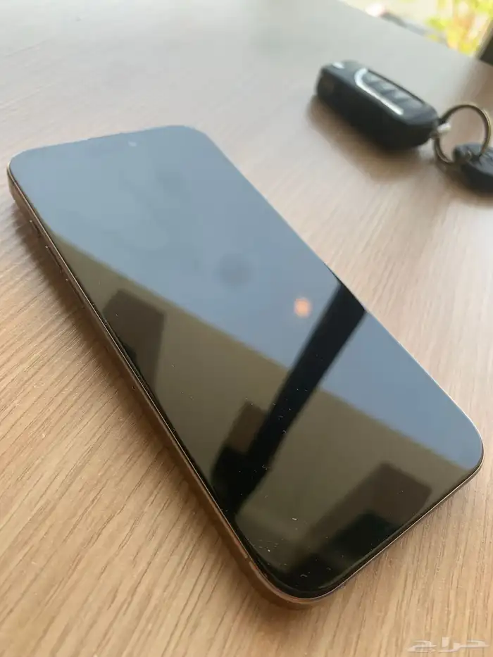 جوال I phone pro max 16 استخدام 4 ساعات فقط 1