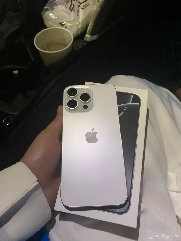 ايفون 16 برو ماكس 0