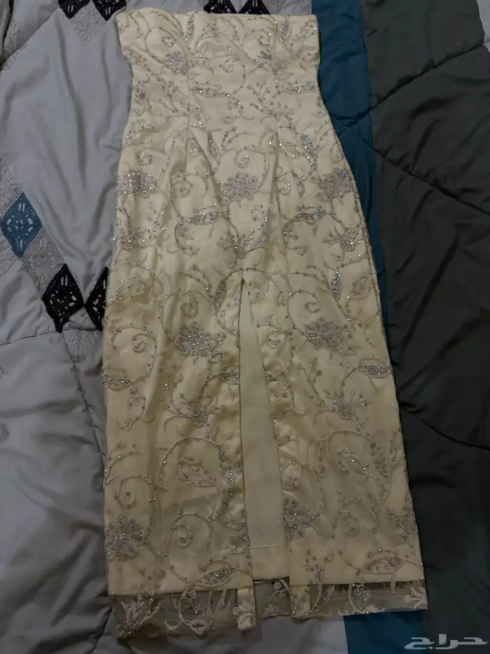 فستان تفصيل لبسه وحده فقط ونظيف 4