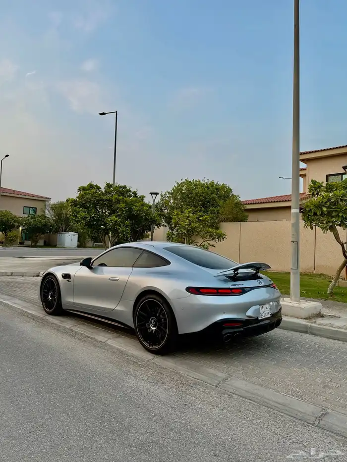 مرسيدس GT43 AMG 2025 3